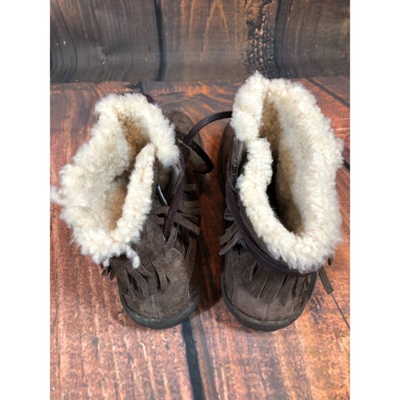 UGG Gaviota 5749 Brown Suede Fringe Boots Womens 7 / 38 (P5e) - Picture 11 of 11
